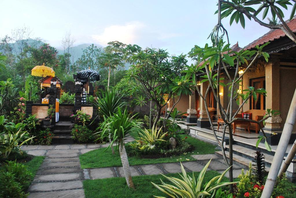 Trijaya Guest House Pemuteran Exterior foto