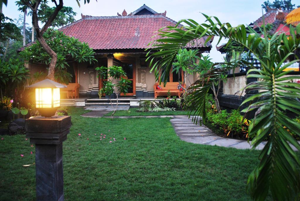 Trijaya Guest House Pemuteran Exterior foto